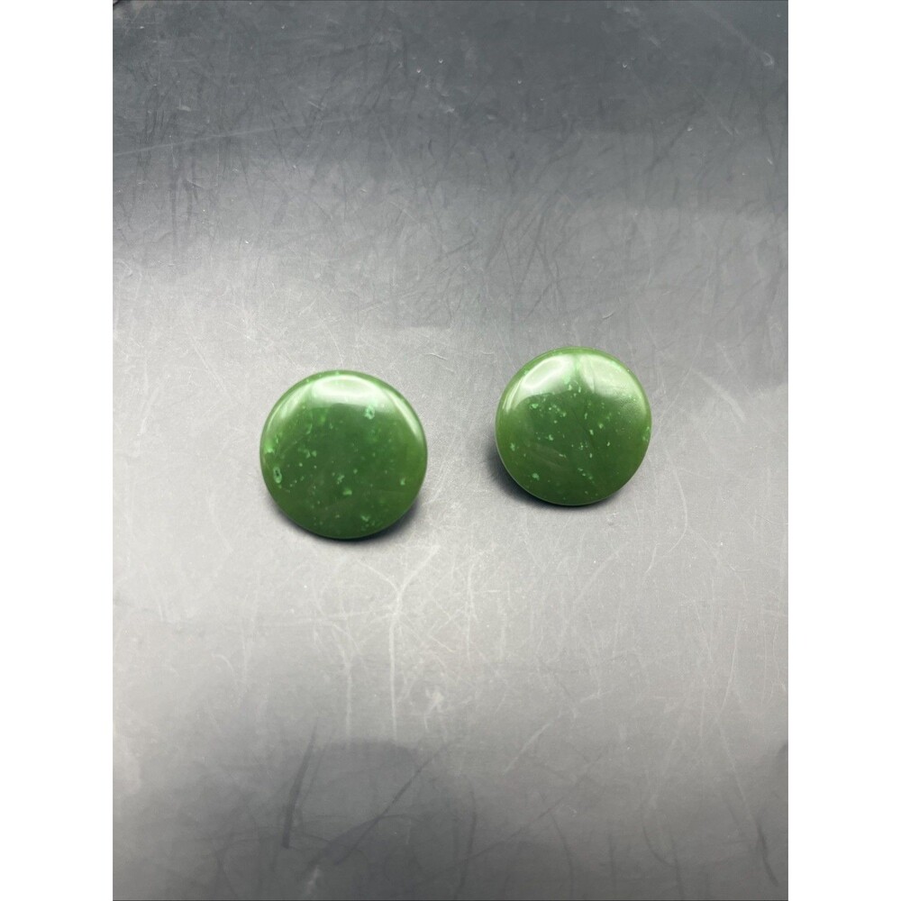 Vintage Clip-on Earrings with Green Nephrite Jade Cabochon